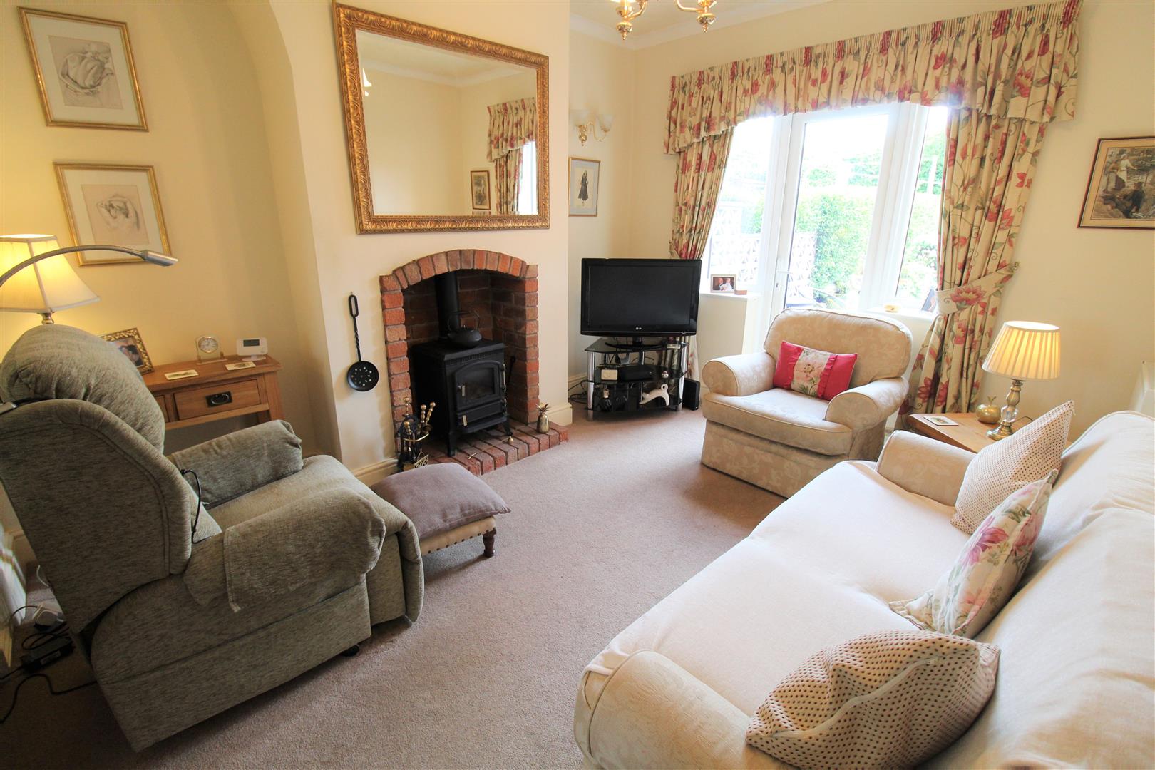 Turnhurst Road, Packmoor, Stoke-On-Trent